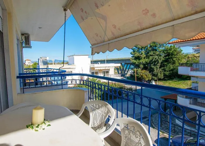Isthmus Luxury Apartment Nea Poteidaia